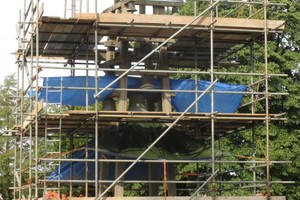 Houtrestauratie met epoxytechniek bij Klokkenstoel met carillon